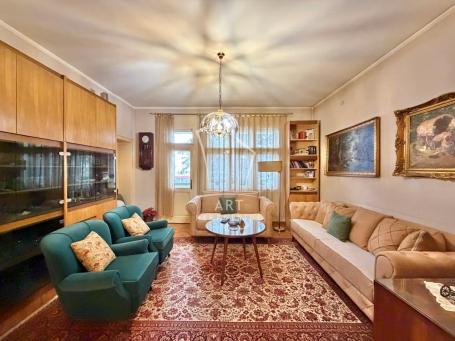 Retko u ponudi, kod Marakane,17 ari, mereno 300 m2 ID#12621