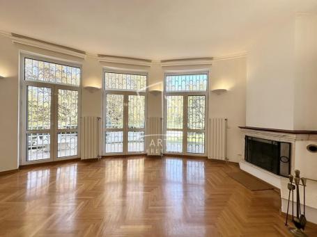 Luksuzna kuća na Dedinju, mereno 435m2 ID#12810