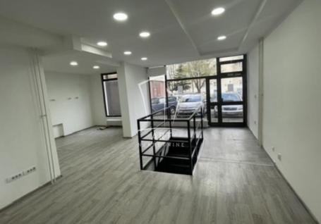 Bežanijska kosa, renoviran lokal sa izlogom 108m2, duplex ID#14763