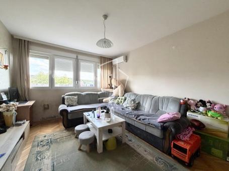 Kanarevo brdo, Ivana Mičurina, 49m2 ID#14951