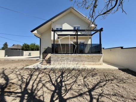 Moderna, nova kuća, Surduk ID#14952