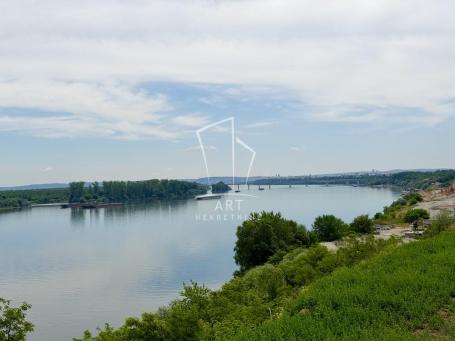 Građevinsko zemljište na obali Dunava, 2.18ha ID#15375