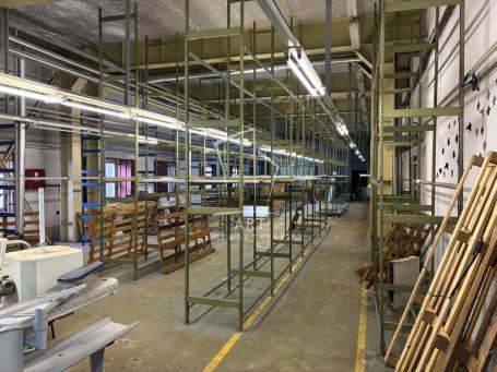 Kluz, poslovni prostor, 450 m2 ID#15422