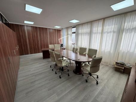 Kluz, kancelarijski prostor, 400m2 ID#15423