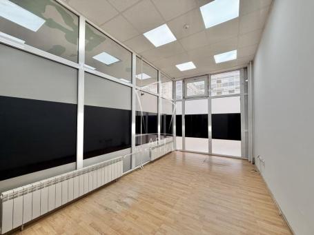 35m2, Lokal/PP, uni. naselje, Novi Merkator ID#15699