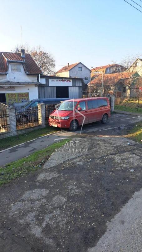 Krnjača, stan 54m2+60m2 garaža ID#9822