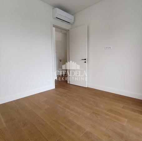 Banovo brdo - Đorđa Ognjanovića ID#2309