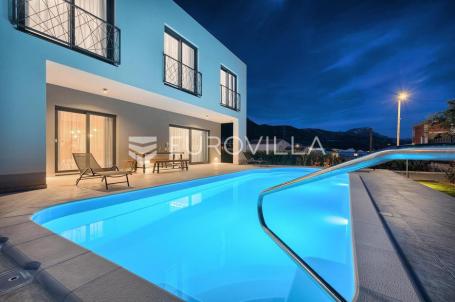 Kaštel Novi, novoizgrađena vila za dugoročni najam