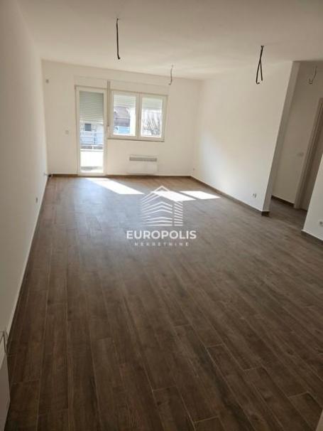 Boleč, 3.0 – Odlična lokacija, useljiv odmah! ID#8042