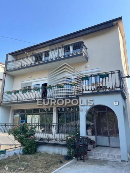 Na prodaju kuća u Novim Banovcima ID#8301