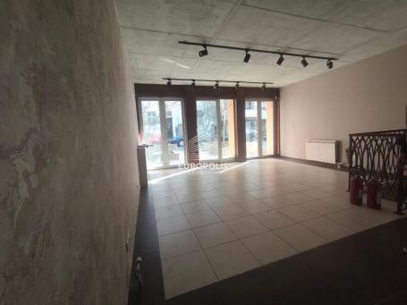 Lokal koji privlači pažnju – Vračar ID#9176