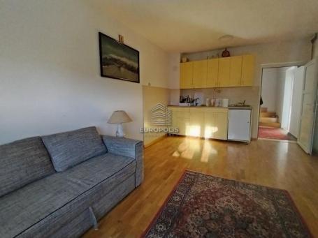 Kuća Ledine, 100m2, 10 ari dvorišta ID#9198