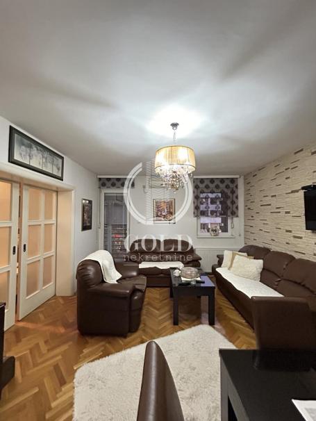 Prodaja stana-Dvosoban, Sajam, Namešten, 49m2-Parking u dvorištu ID#10951