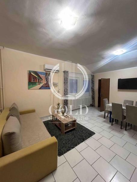 Prodaja stana-Trosoban, Centar-Stan na dan! ID#11184