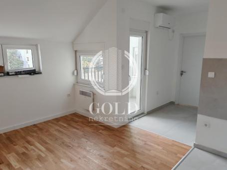 Prodaja Jednoisposoban-36m2-lift, nadogradnja , Grbavica ID#11187