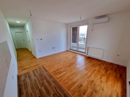 NOVOGRADNJA-TROSOBAN 63m2-BULEVAR PATRIJARHA PAVLA ID#11847
