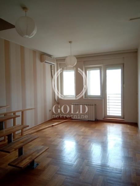 PRODAJA Stan 3.5: NOVI SAD, Dupleks, Ćirpanova, 80m2, 194670e ID#5815