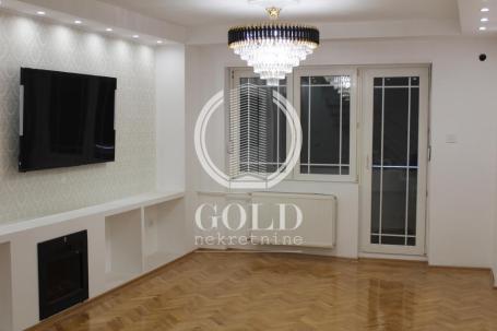 Četvorosoban, renoviran stan na Grbavici, 100m2, uknjižen ! ID#8461