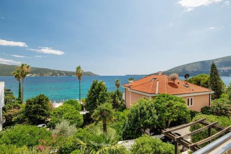 Exclusive Villa Savina