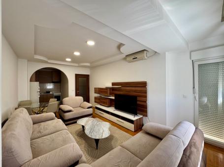 Jednosoban namješten stan, 52m², City kvart, Podgorica