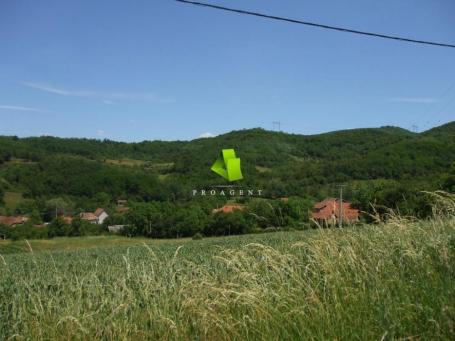 Plac u Donjem Vlasu, pogodan za vikendicu ID#7533