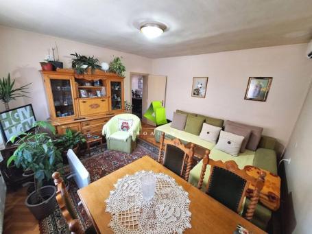Porodična kuća u Apelovcu, pogodna i za investitore ID#7548