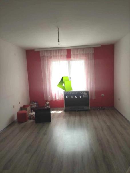 Porodična kuća u Mramoru ID#8199