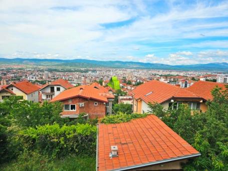 Porodična kuća sa prelepim pogledom na grad, Kalač brdo ID#8319
