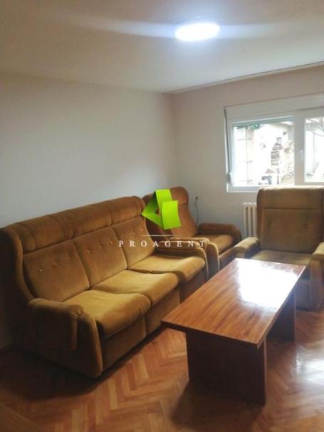 Dvosoban stan u kući, Duvanište ID#8412