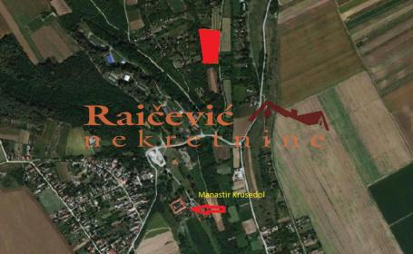 SREMSKI KARLOVCI FRUSKA GORA 14200m2 , 149000e