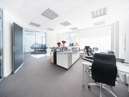 Ulica Grahorova, Odličan kancelarijski poslovni prostor, 210m2