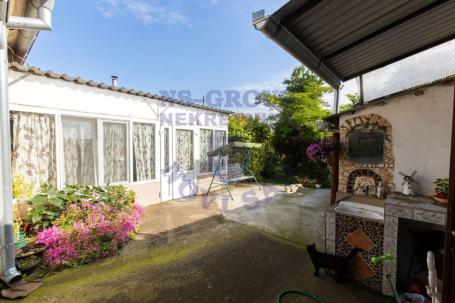 Ekskluzivno - odlična pozicija !!