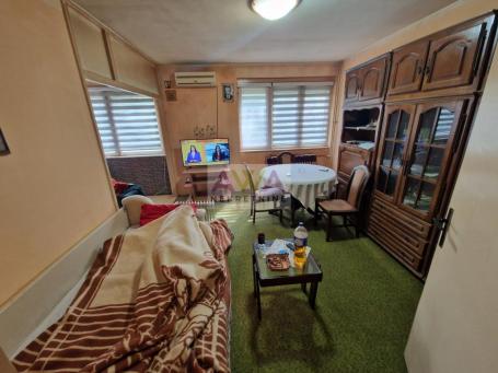 Odžaci. Jednosoban stan 47m2, Prvi sprat