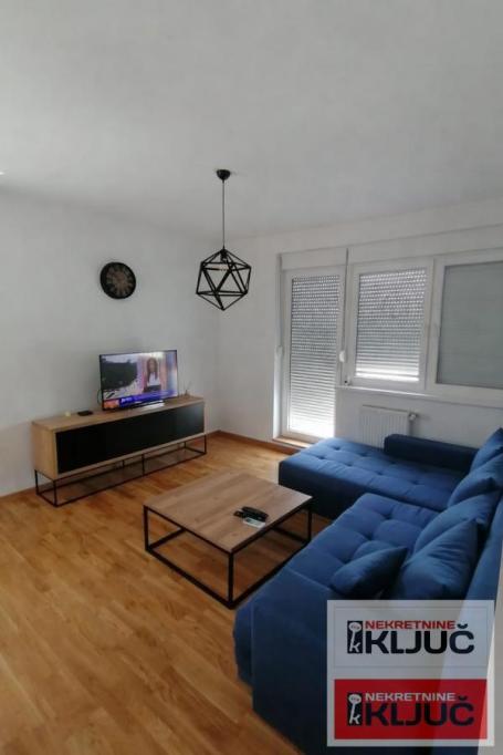 Jednoiposoban stan 47 m², Novo Naselje, Novi Sad