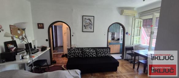 SPENS, 30m2, Jednosoban, Namešten