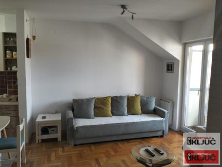 BULEVAR EVROPE, 41m2, Jednoiposoban, Namešten