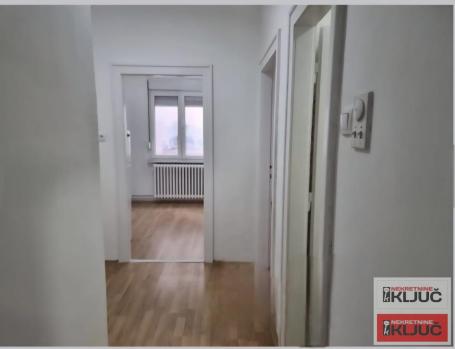 PEŠAČKA ZONA, 50m2, Dvosoban, Prizemlje