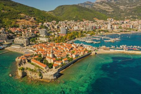 APART-HOTEL BUSINESS FOR SALE — BUDVA, MONTENEGRO