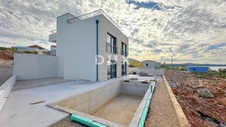 ZADAR, NOVIGRAD - Vila iz snova s pogledom na more u Novigradu! 