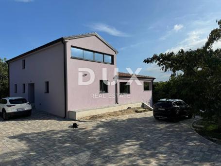 ISTRA, GRAČIŠĆE - Novogradnja s prostranom okućnicom
