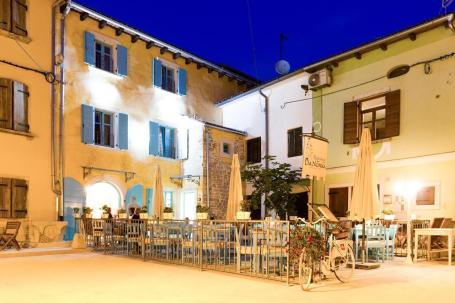 ISTRIA, PULA, FAŽANA - Nice mini hotel 100m from the sea!
