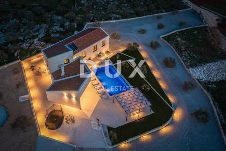 DALMACIJA, TROGIR - Luksuzna vila s bazenom