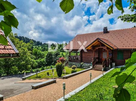 GORSKI KOTAR, RAVNA GORA - Predivna kuća za odmor, na osami s 5.474m2 ograđenog građevinskog zemljiš