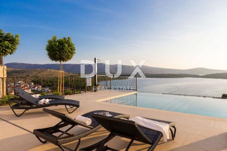 DALMACIJA, ŠIBENIK - Luksuzna villa sa bazenom nogometnim igralištem i saunom