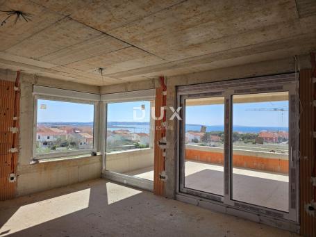OTOK PAG, POVLJANA – Luksuzni penthouse s panoramskim pogledom u novogradnji