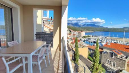 Gotov stan u Marina Village Luštica Bay – moguce dio placanja na rate