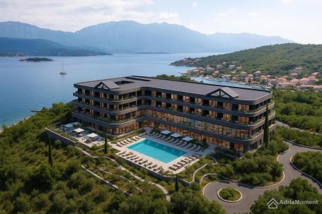 Investicijsko zemljište na prvoj liniji - Tivatski zaljev