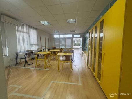 Prodaja, Poslovni prostor, 74m2 , Seljanovo