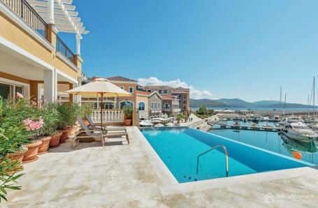 Elegantni jednosobni apartman na obali mora -- Luštica Bay