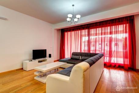 Stan u Tivtu 78 m2 - City-market, Seljanovo